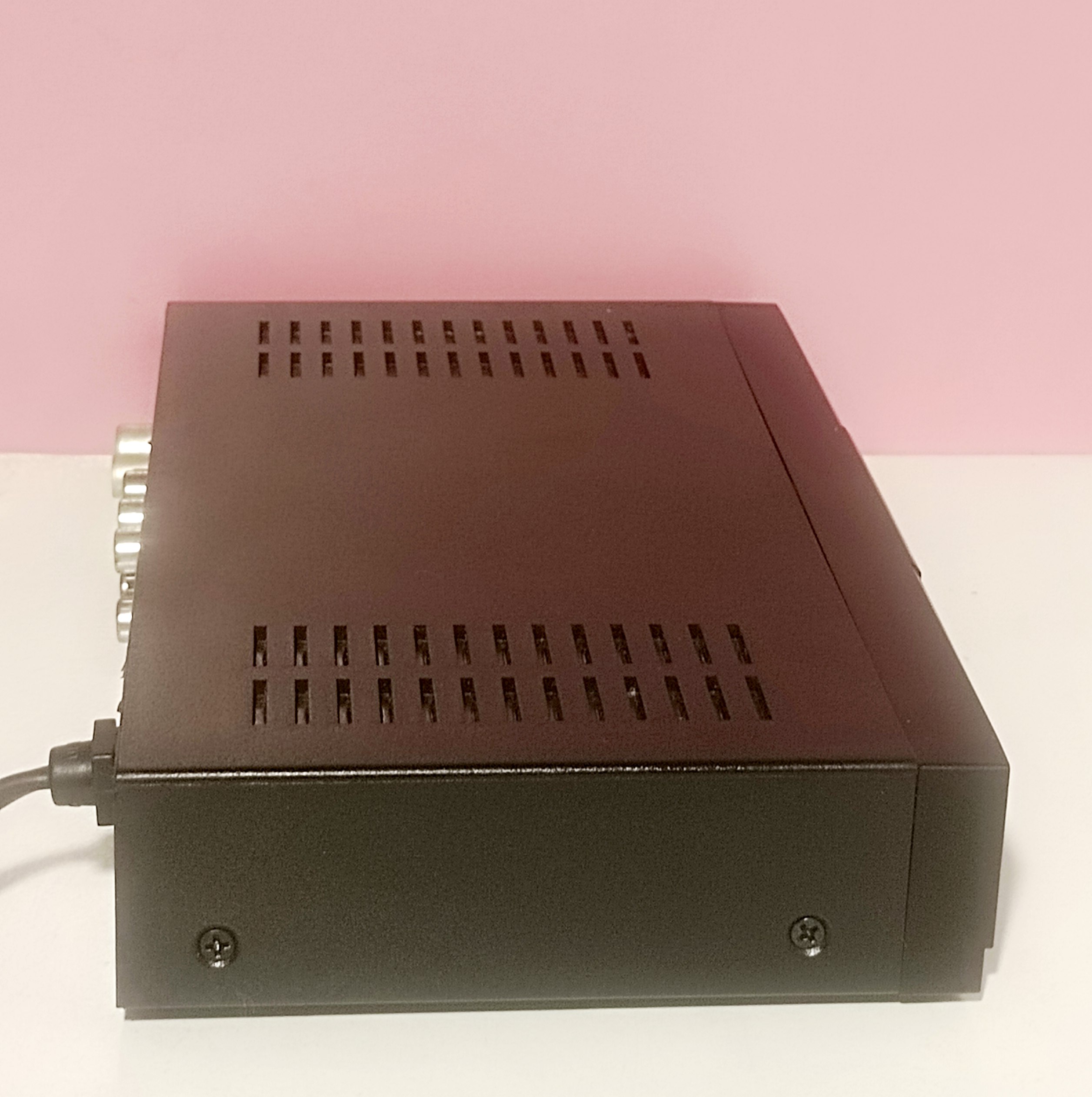 تصویر گیرنده دیجیتال مکسیدر MX-3 مدل 3008LE در حد نو ویترینی( بدون کارتن)کاملاً سالم با یک سال ضمانت