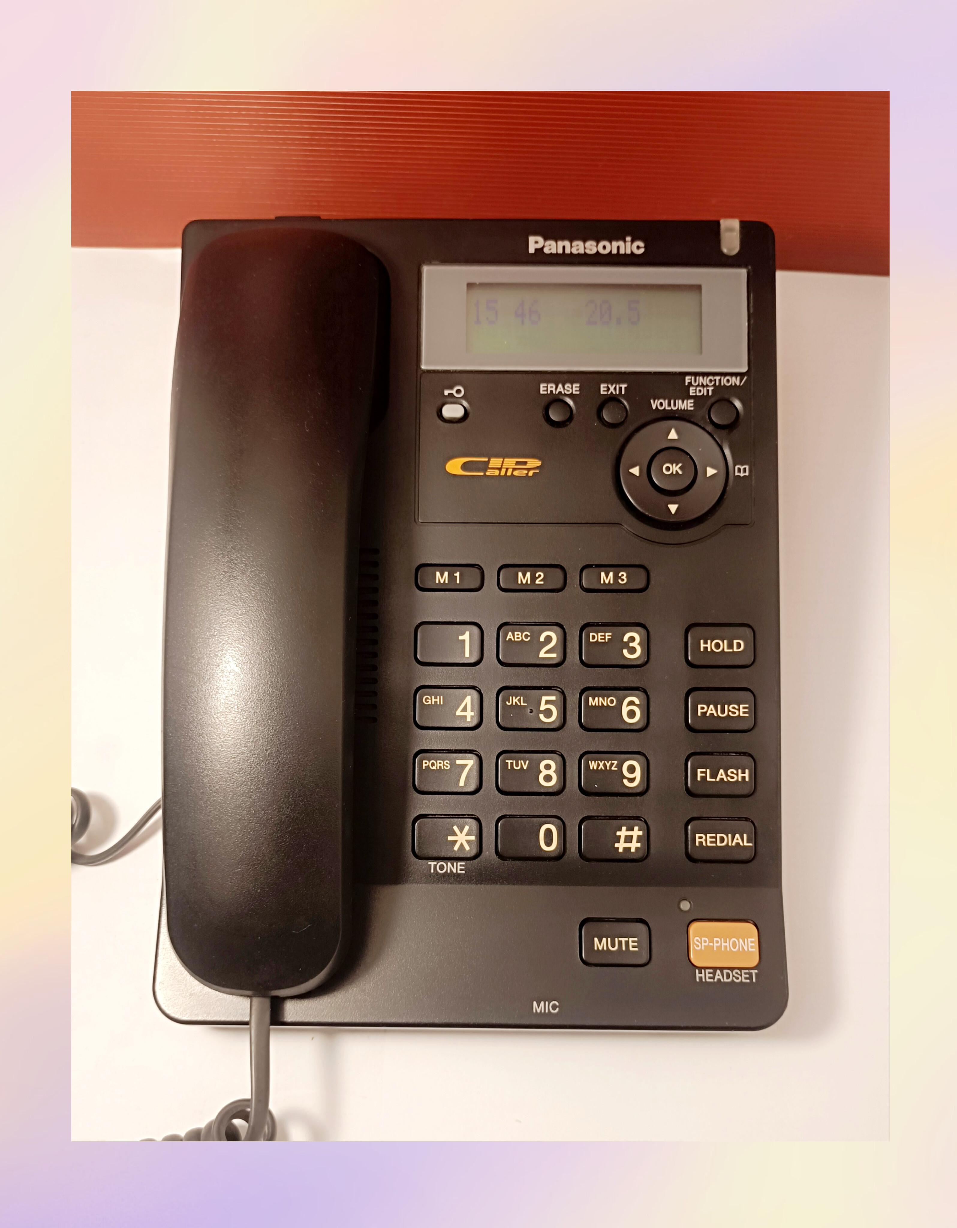 تلفن رومیزی پاناسونیک مدل KX-TS600