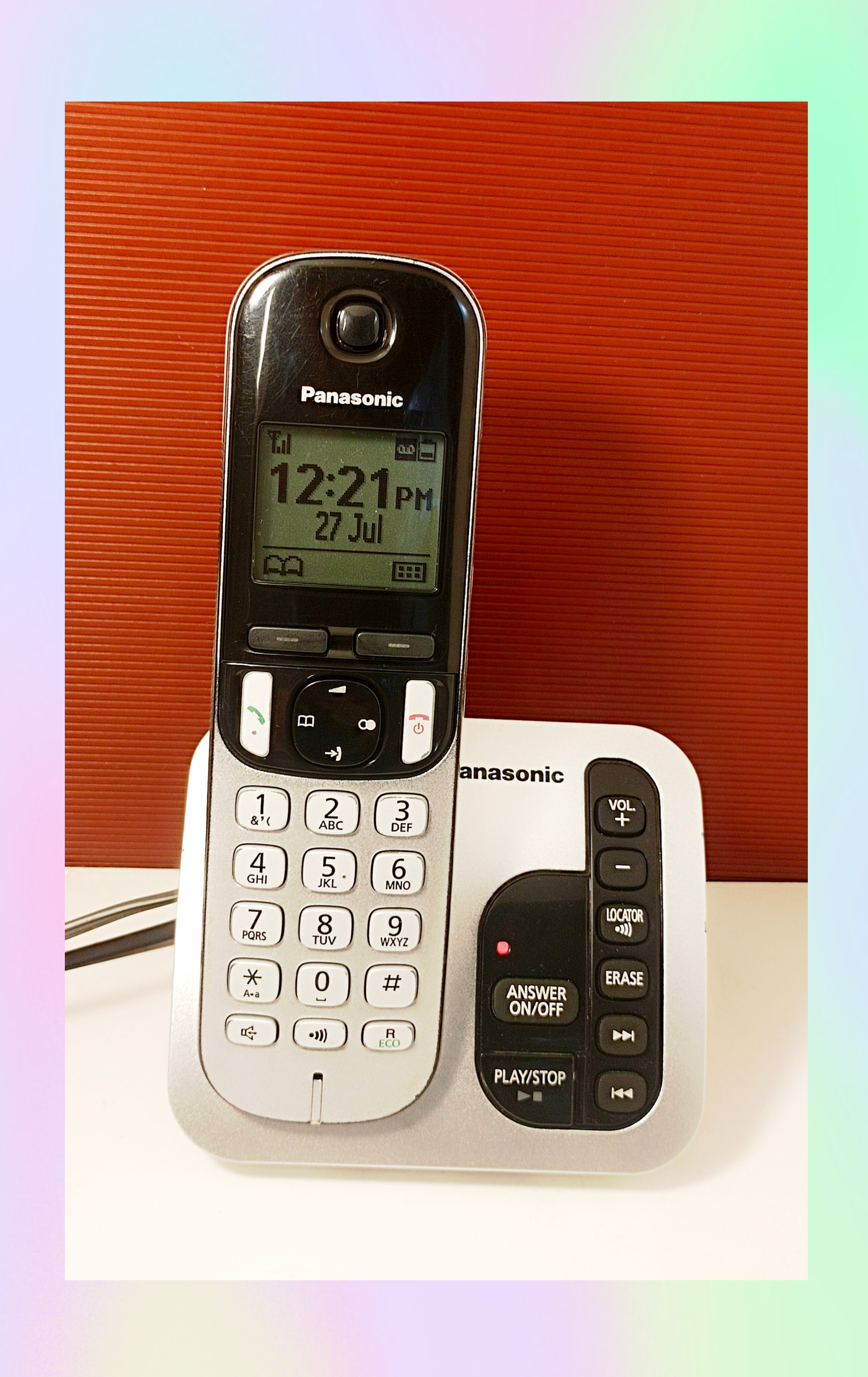 تلفن بی‌سیم پاناسونیک مدل KX-TGC220
